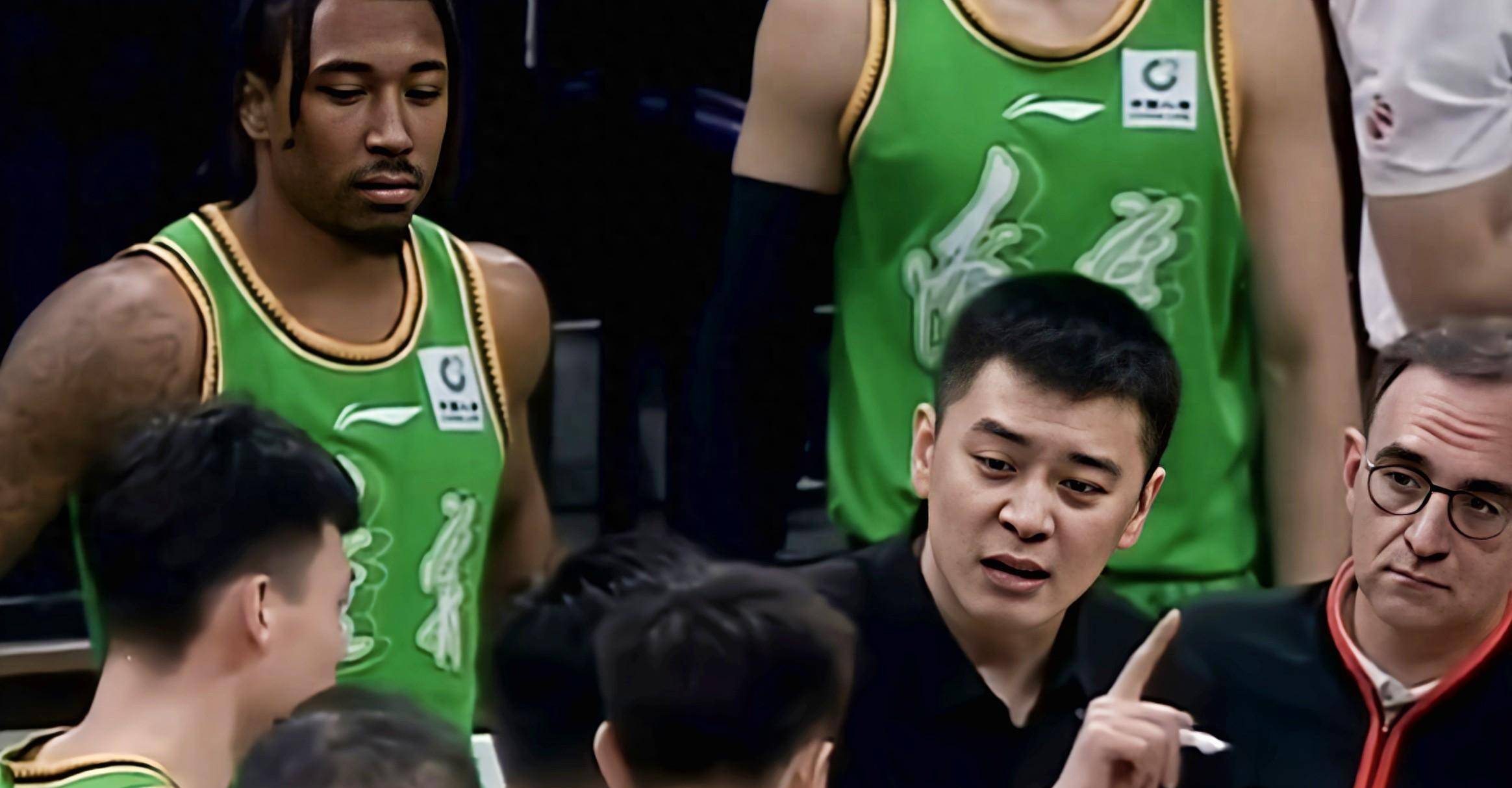 正式确定辽篮新援水落石出五星高中生紧急驰援杨鸣堪用吗