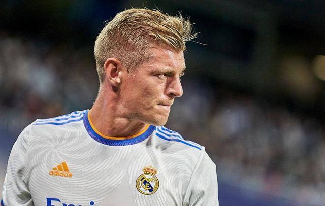 克罗斯续约皇马至2025年传球率全欧第一效力10载拜仁损失惨重