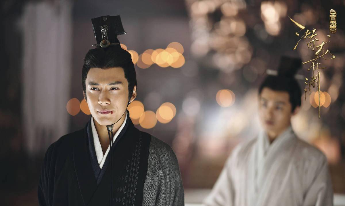 曹操学习齐桓公奉天子以征诸侯,一统北方,直插雍凉,先后封为魏国公