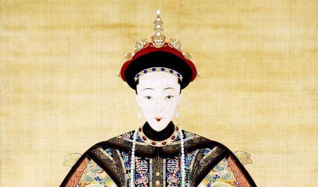 图:孝定景皇后(1868年—1913年),又称隆裕太后;光绪帝皇后,1888年由