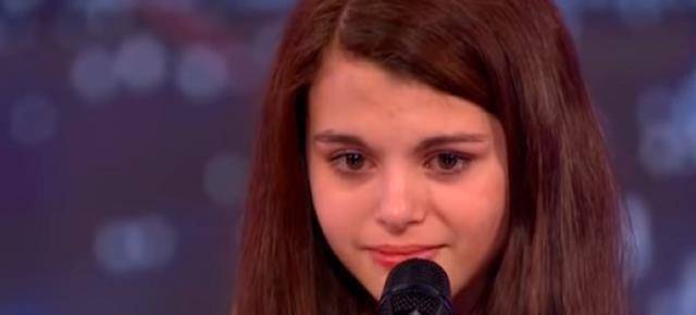 原创原创23岁女星希克斯不幸去世在朋友家死因不明妈妈称死前毫无预兆