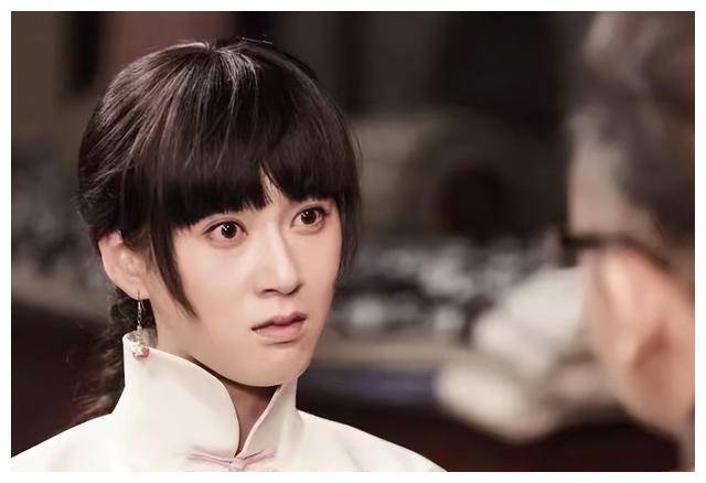 演完《如懿传》演《与凤行》,打酱油的她,看着眼熟却叫不出名字_赵柯