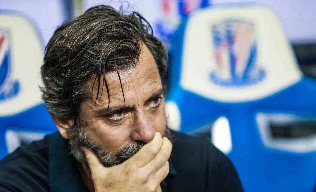 如执教申花仅五场即离任的蒂加纳,难以沟通的波耶特,与胡尔克决裂的