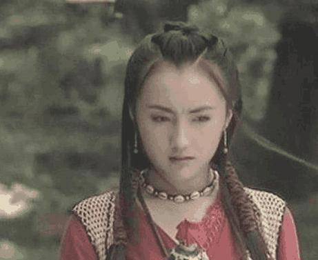 相继出演了《武林外史》中的百灵,《穿越时空的爱恋》中的丁香,以及