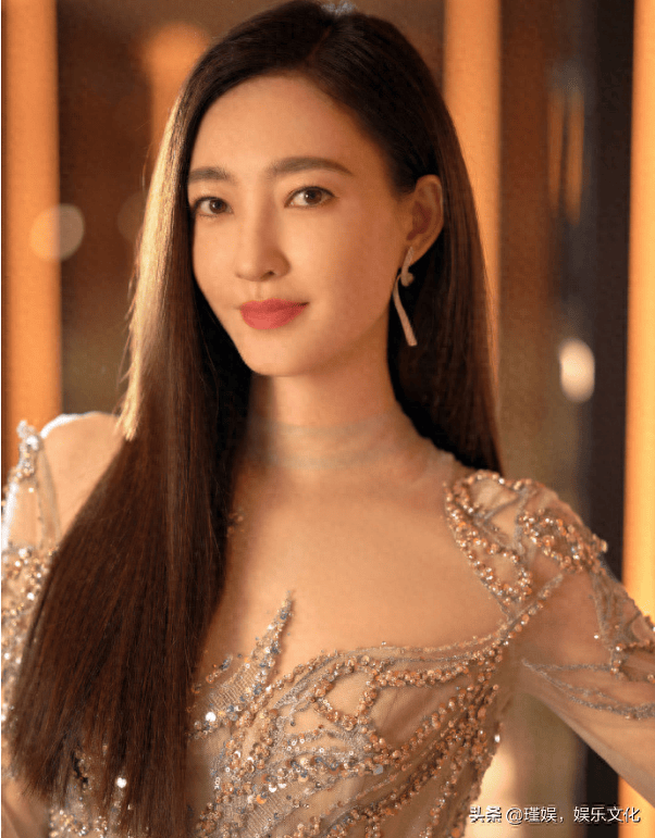 对待爱情非常简单,33岁还年轻漂亮_王丽坤_乔振宇_感情