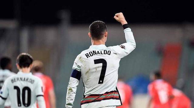 原创31120葡萄牙豪取11连杀c罗打破3场进球荒刷新5大纪录