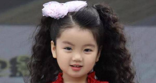 原创7岁阿拉蕾现状通告赶不完吊威亚成家常便饭父母要养弟弟