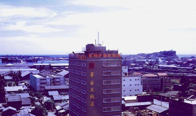 前的台湾:现代化的建筑随处可见,图9一幕让人无比感慨_经济_台南_台北