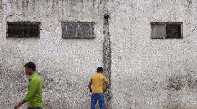 原创这个国家地大物博却有个奇怪风俗如果家里没厕所就娶不到老婆