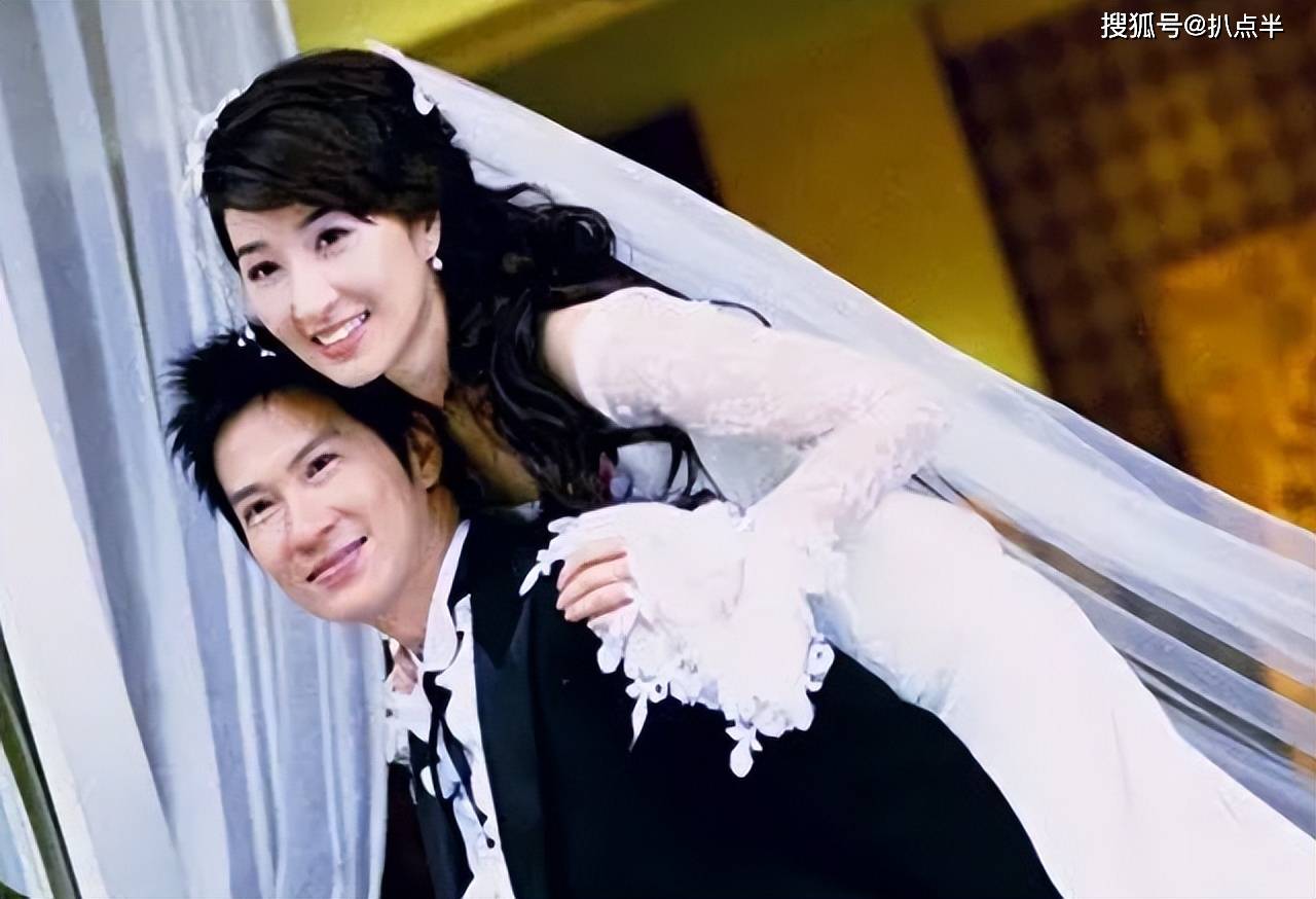 曾被嘲"吃软饭"的港星,个个宠妻无下限_罗美薇_陈奕迅_徐濠萦