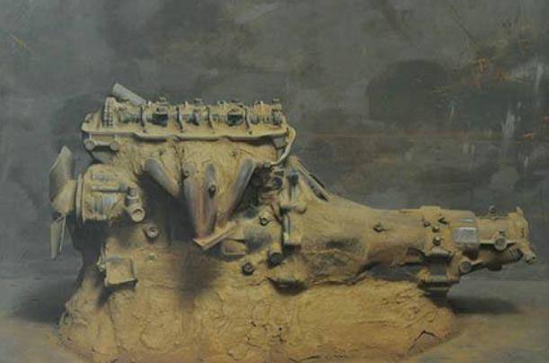 原创冷军画旧发动机被拍卖千万随后画出带泥的发动机更为真实