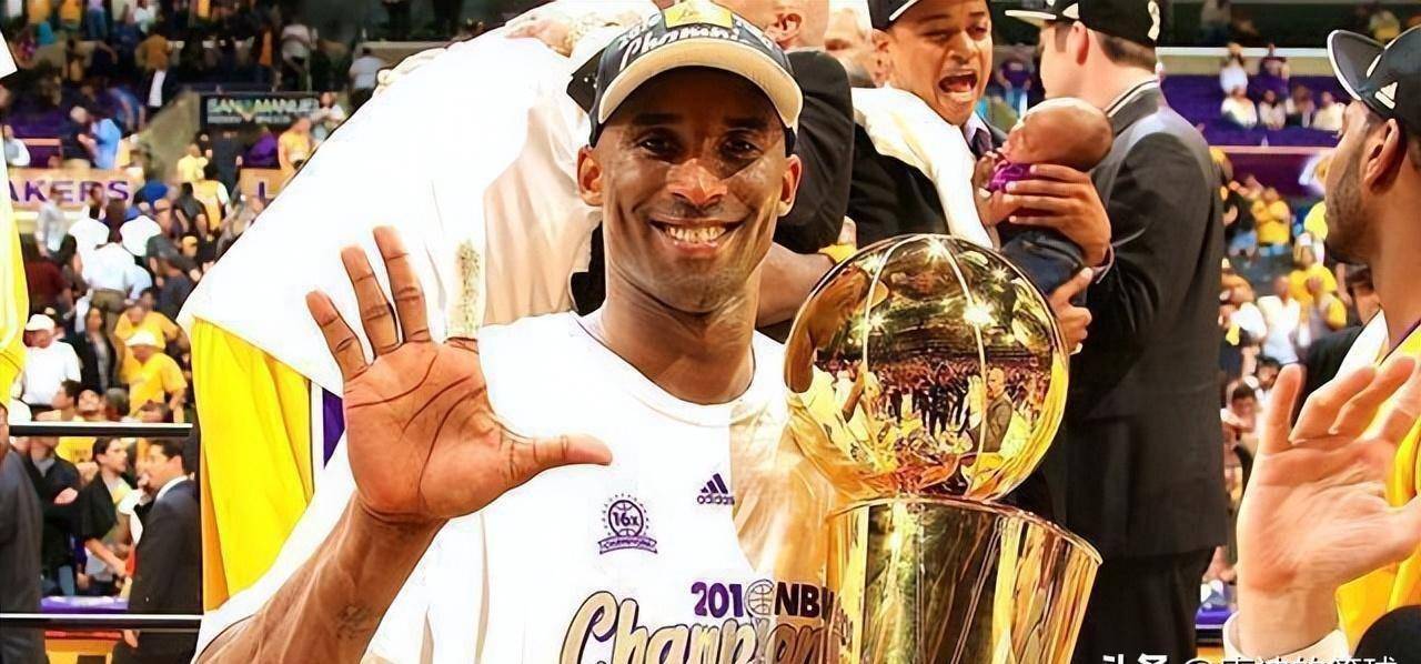 詹姆斯库里杜兰特仅用1年就彻底终结了乔丹退役后最大的话题