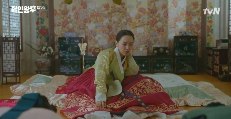 原创《哲仁王后》首播收视狂飙!申惠善女儿身男人魂与金正贤谈男男恋