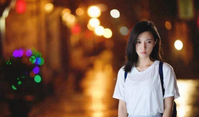 当苏韵锦全力在职场打拼时,在蜜罐里长大的程铮却感觉自己受到了冷落