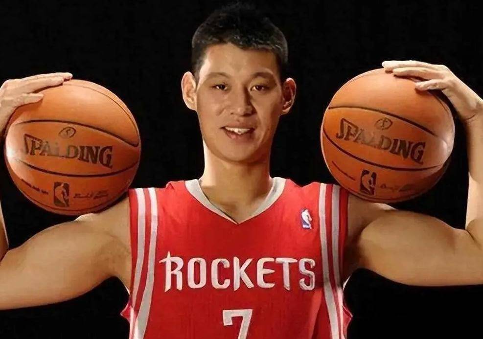 原创青史留名林书豪不是nba顶级巨星也在nba留下了浓墨重彩的一笔