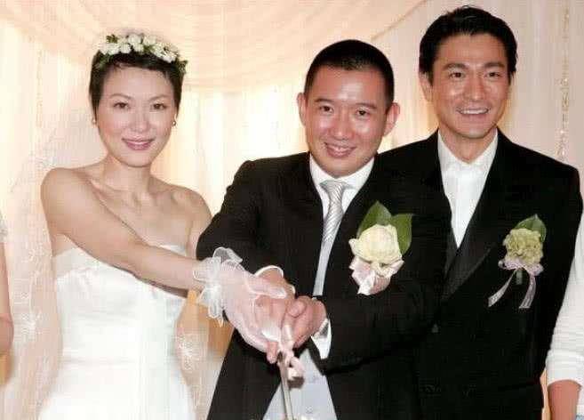 跟自己恩人刘德华"撕破脸",今47岁走在街上无人识_杜汶泽_明星_天王