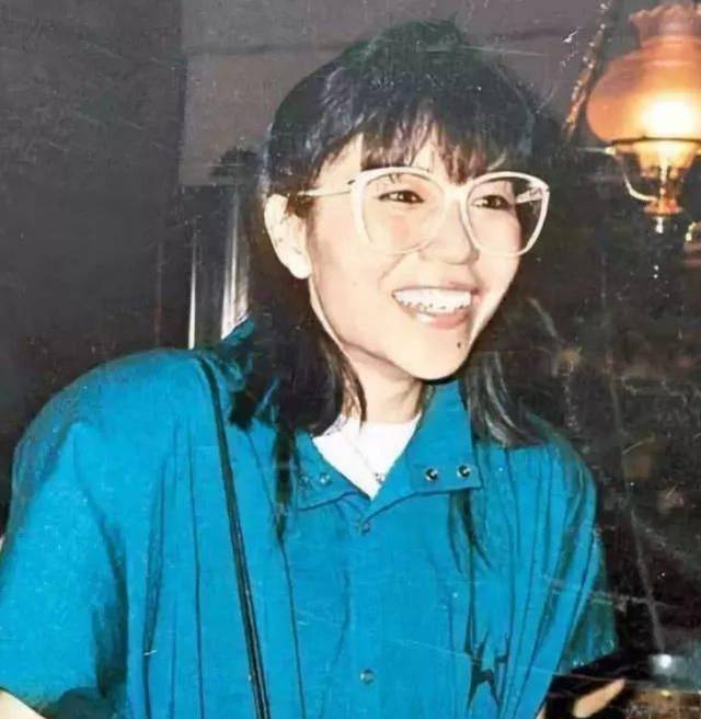 二妻"幸福生活:和正室相约丁克,和红颜知己生子_杨洁薇_朱咏婷_事情