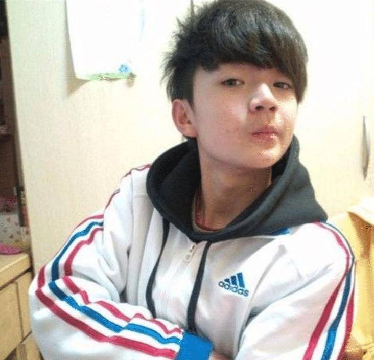 9岁走红,25岁被判不听话17年,一手好牌被他打得稀烂_父母_王欣逸_孩子