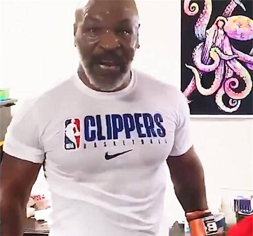 原创泰森巅峰时期有多刚贿赂饲养员100000美元试图挑战银背大猩猩