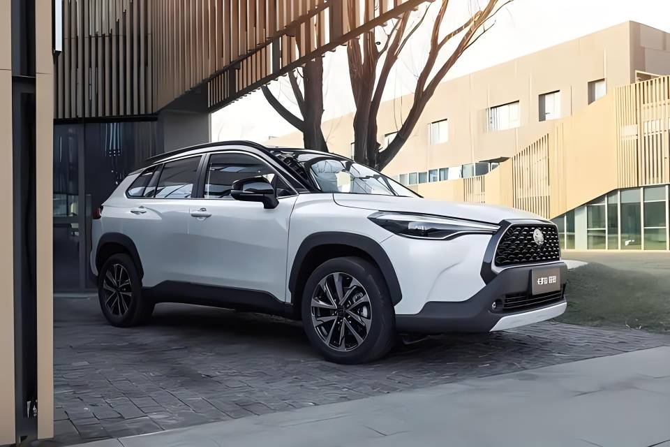 丰田卡罗拉锐放,12万左右suv性价比天王_搜狐汽车_搜狐网