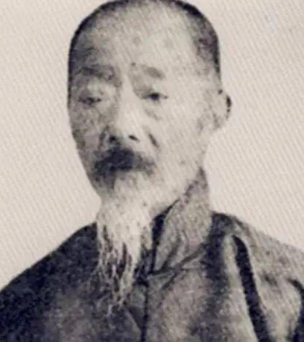 逃婚出走,总是怀着孕谈恋爱的萧红,31岁在不甘和痛苦中离世_汪恩甲