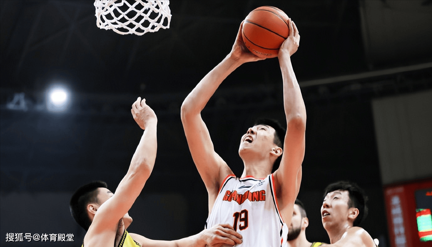 太可惜了!广东宏远2米26潜力内线才打出来,再次被杜锋弃用