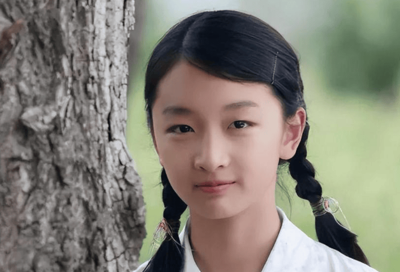 原创笑裂了事实证明喜欢耍大牌的周冬雨如今终于踢到铁板上了