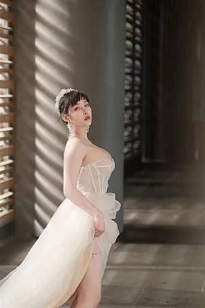 国产健身达人宋昱欣,实力不容小觑,欧美曲线身材轻松拿捏