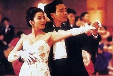 30年前,钟楚红退出电影圈,没有我们想的那么简单_时候_周润发_张国荣