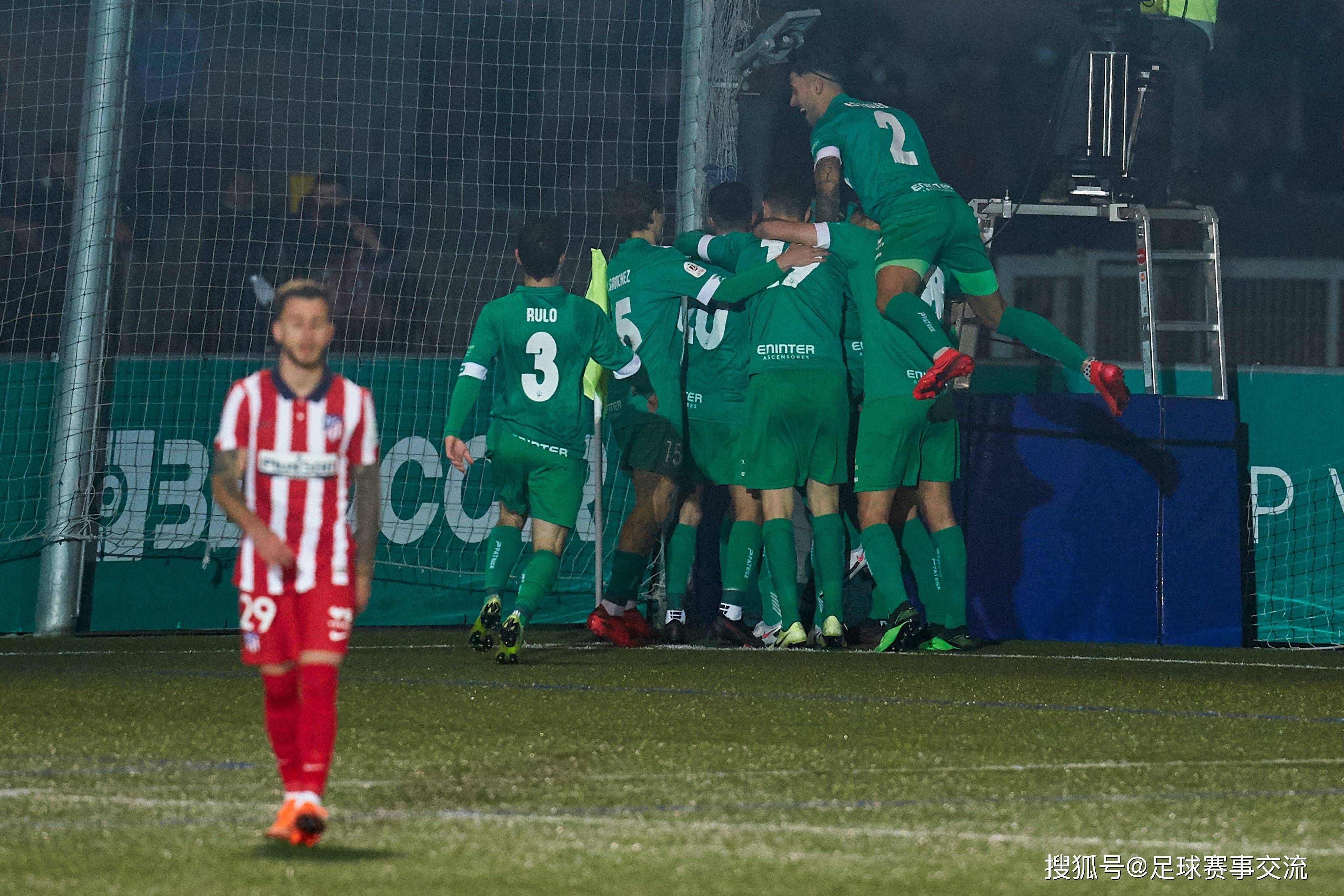 原创今日足球兹沃勒vs阿贾克斯塞尔塔vs巴列卡诺