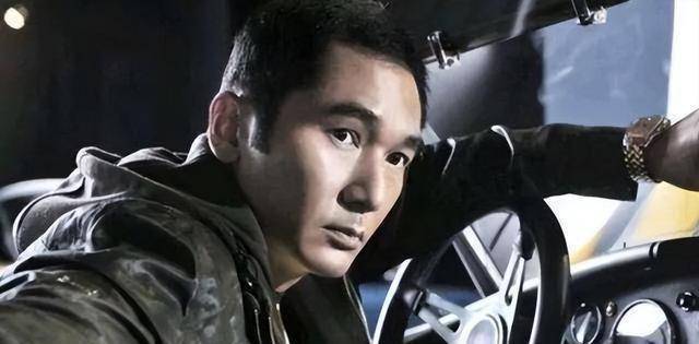 原创原创2006年方中信发飙怒斥张嘉倪几句台词都背不下来配当演员吗