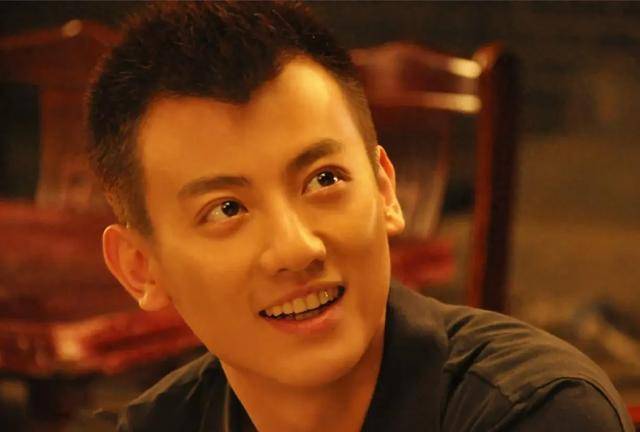 原创演员是安长相帅气戏也好为何44岁依旧未婚