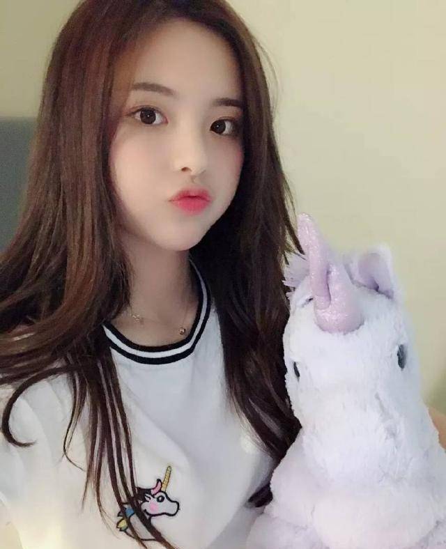 原创原创101女团假唱杨超越是实力差还是被背锅这样的女团能走多久