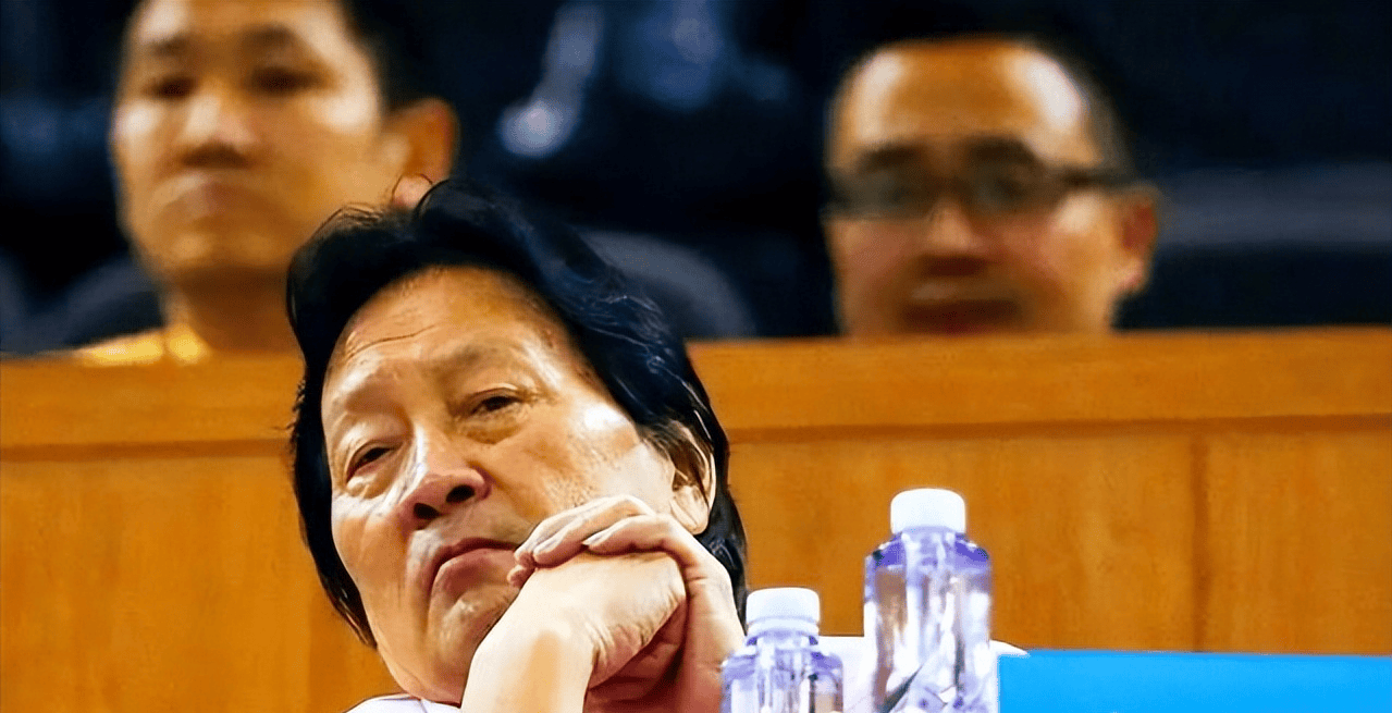 原创李铁落马一直质疑他的人才是正人君子夸吹毛哥正直的人道貌岸然