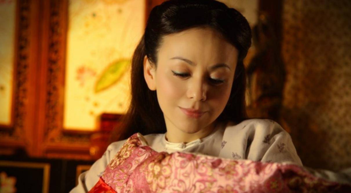 原创年轻的慈禧长啥样现代技术还原她照片跟现在的一个歌星有点像