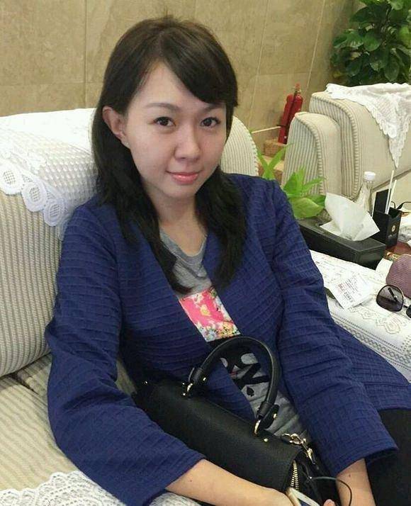 原创原创39岁的卓依婷依然还是那么美