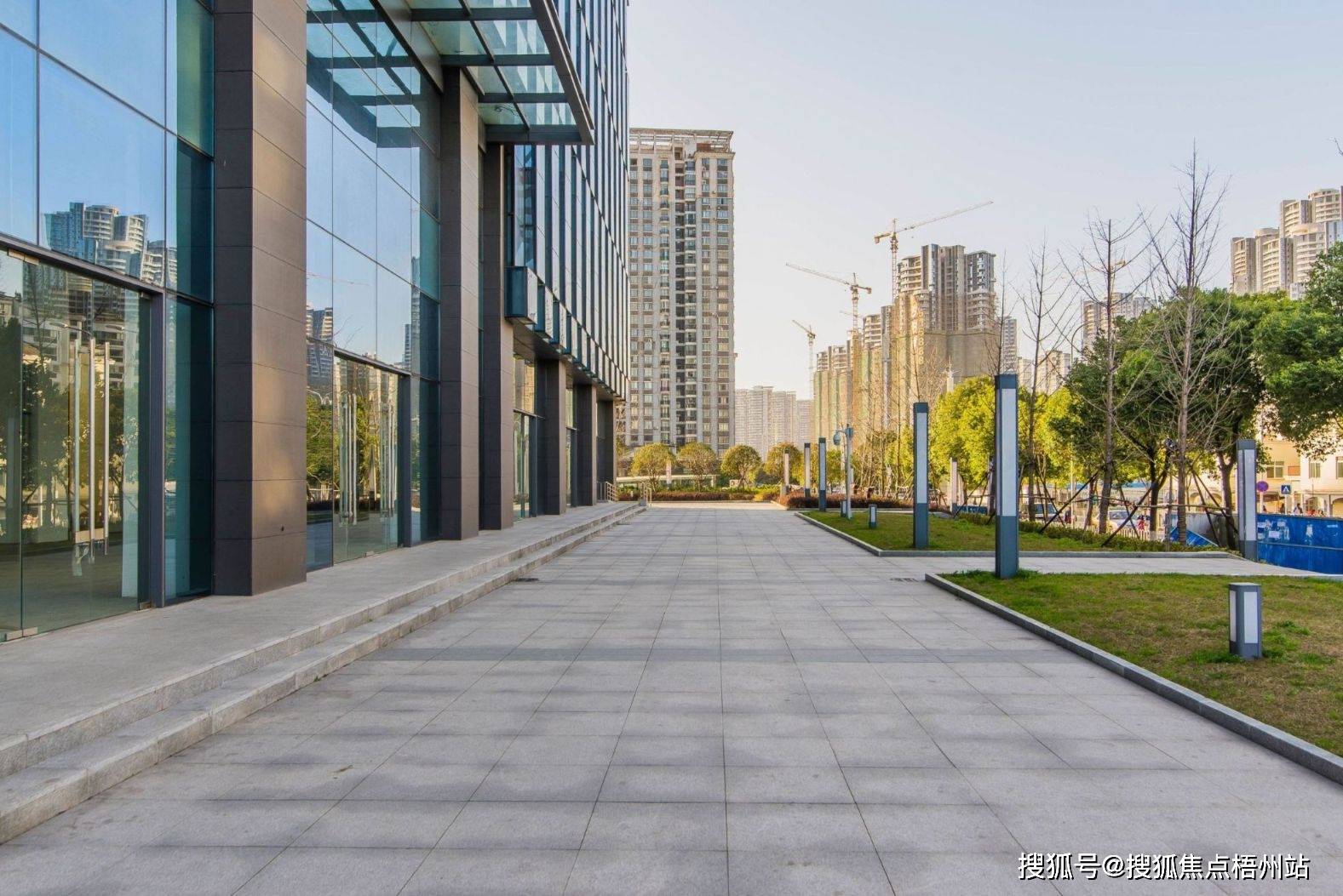 2024年武汉武汉控股大厦的优缺点分析合不合适租预约通道