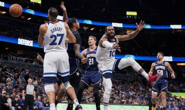 森林狼近期状态火热冲击5连胜,公牛队没有打出团队!__