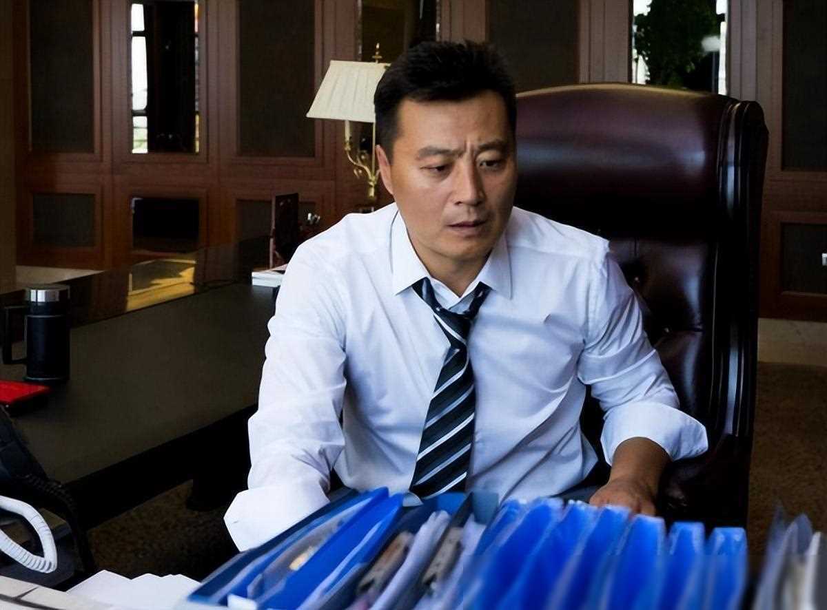 任程伟成名前她陪我住地下室7年无房无车无存款今岂敢负她
