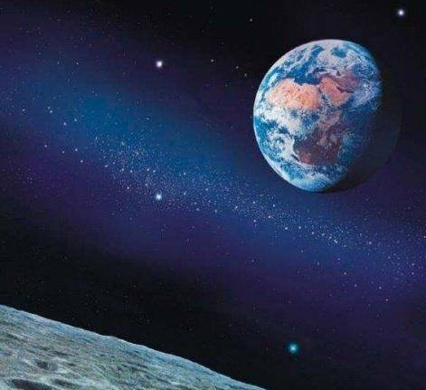 至今为止,关于月球的形成还是有很大争议,有人认为月球和地球都是宇宙