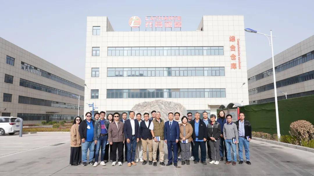 热烈欢迎泰国贵宾一行莅临龙昌动保参观交流