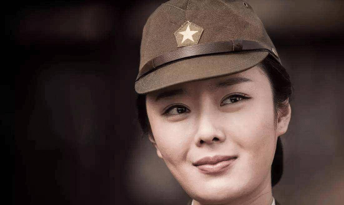 他是肃亲王豪格的后人,豪格是当时的铁帽子王,善耆承袭铁帽子王的爵位