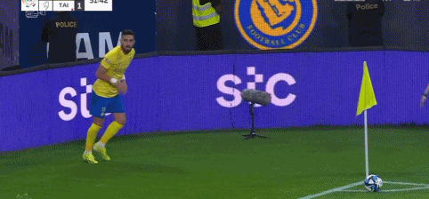 利雅得胜利5-1大胜塔伊,c罗戴帽,加里卜传射,马内两助攻_破门_奥塔