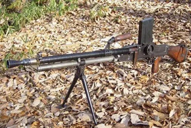 吓得小鬼子肝颤,百战荣光的捷克式zb26轻机枪