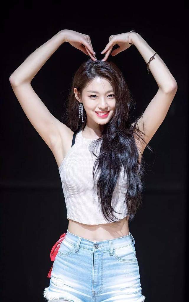 原创aoa权珉娥发文道歉申智珉彻底退圈fnc承认自己在管理上的疏忽