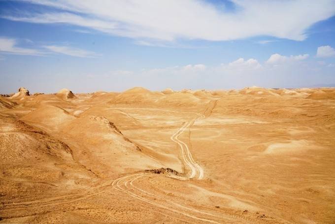 壁纸 沙漠 桌面 680_455