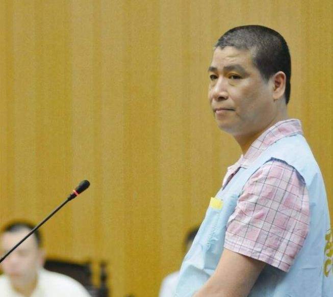 杨胜华1999年,在一些贵人的指导下,他开始学习企业管理.