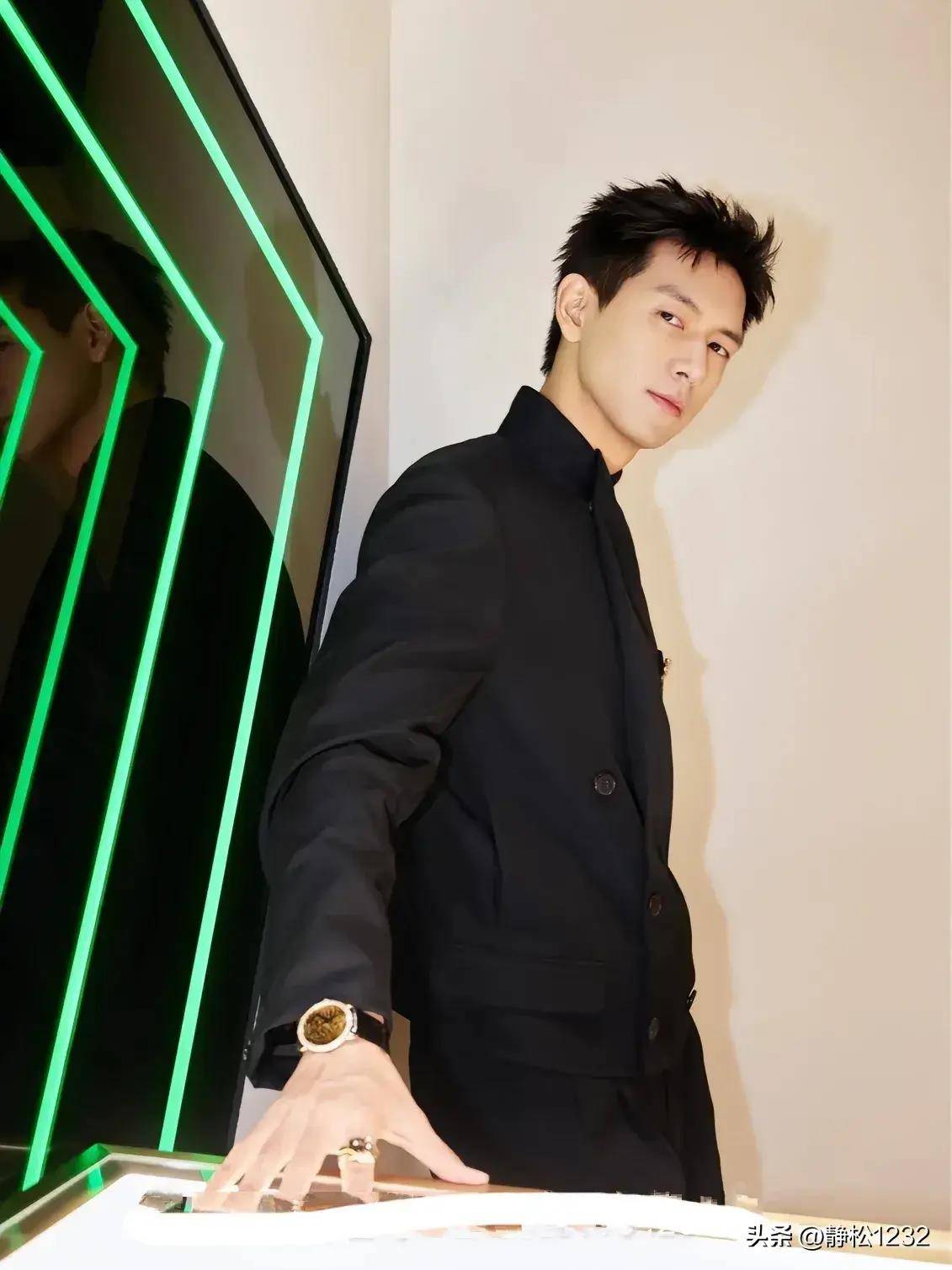 又酷又a的顶级美男邓为20王一博13陈星旭12杨洋第5刘学义第2