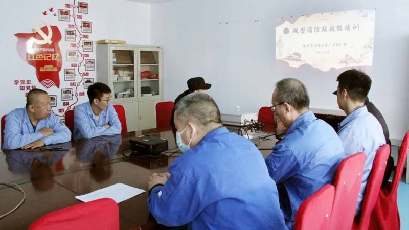 哈药总厂组织开展微型消防站实操技能培训活动