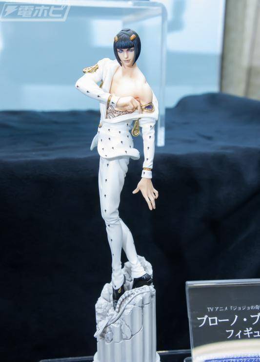 jojo黄金之风:布姐新手办实物图赏析高达三百的圆珠笔让人死心